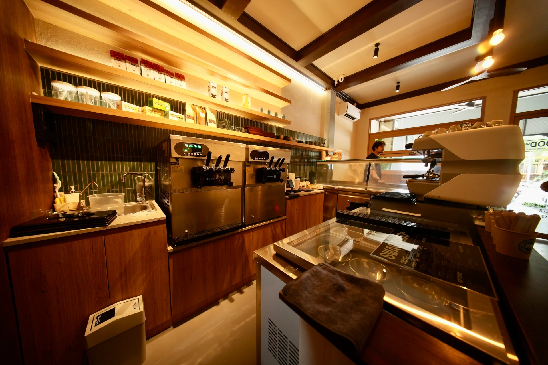 swagfoodco_bar_3