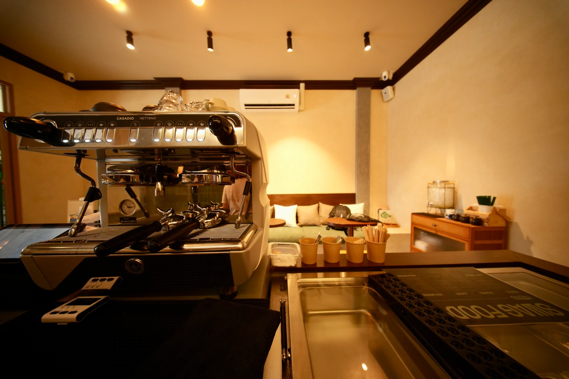 swagfoodco_coffee_machine_2